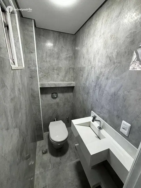 Sala Comercial à venda, 35m2 em Centro, Nova Iguacu - RJ - imagem 3 Foto 3 de Sala Comercial à venda, 35m2 em Centro, Nova Iguacu - RJ