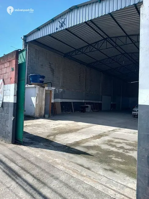 Foto 2 de Armazém / Galpão para alugar, 360m2 em Comendador Soares, Nova Iguacu - RJ