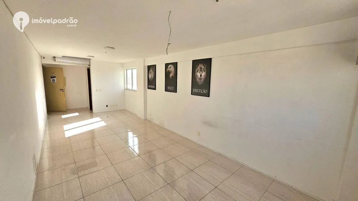 Sala Comercial à venda, 32m2 em Centro, Nova Iguacu - RJ - imagem 1 Foto 1 de Sala Comercial à venda, 32m2 em Centro, Nova Iguacu - RJ