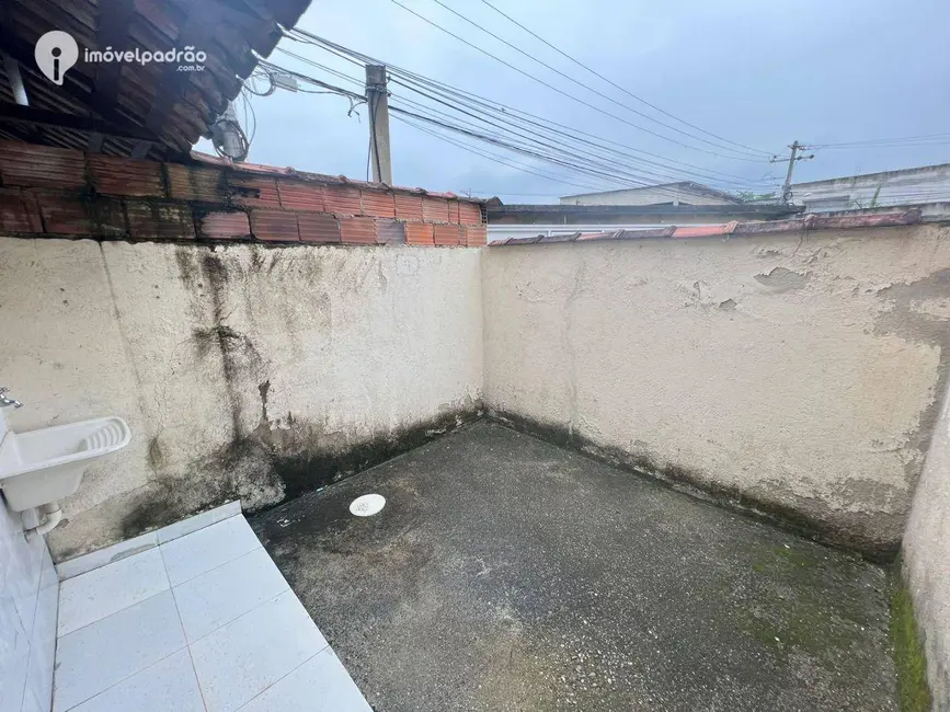 Foto 2 de Casa com 2 quartos à venda, 120m2 em Guarani, Queimados - RJ