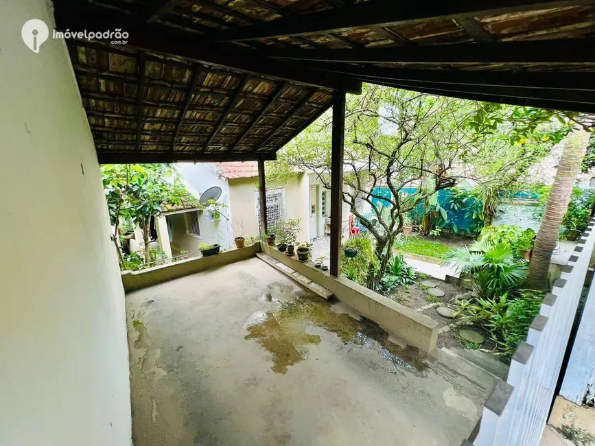 Casa com 4 quartos à venda, 272m2 em Centro, Nova Iguacu - RJ - imagem 3 Foto 3 de Casa com 4 quartos à venda, 272m2 em Centro, Nova Iguacu - RJ
