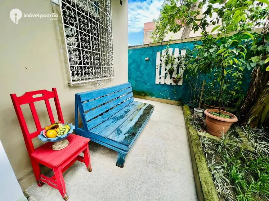 Casa com 4 quartos à venda, 272m2 em Centro, Nova Iguacu - RJ - imagem 8 Foto 8 de Casa com 4 quartos à venda, 272m2 em Centro, Nova Iguacu - RJ