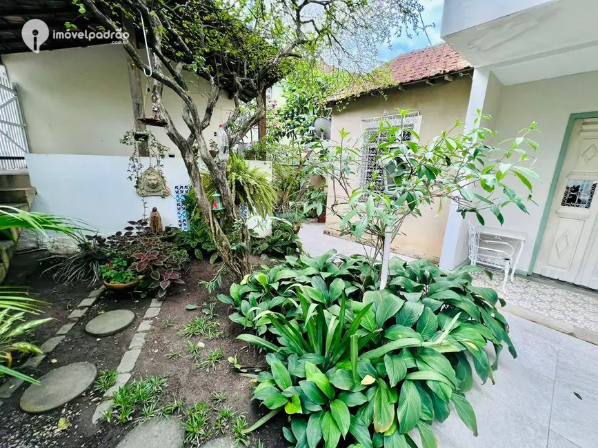 Casa com 4 quartos à venda, 272m2 em Centro, Nova Iguacu - RJ - imagem 6 Foto 6 de Casa com 4 quartos à venda, 272m2 em Centro, Nova Iguacu - RJ