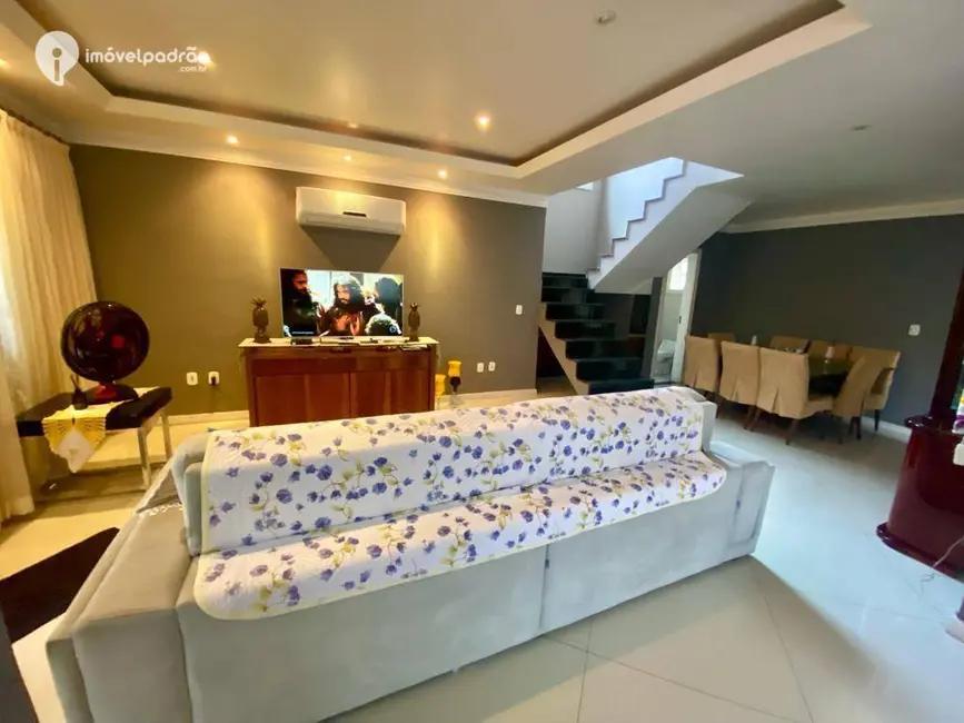 Casa com 4 quartos à venda, 400m2 em Botafogo, Nova Iguacu - RJ - imagem 6 Foto 6 de Casa com 4 quartos à venda, 400m2 em Botafogo, Nova Iguacu - RJ