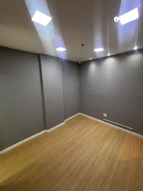 Sala Comercial à venda e para alugar, 60m2 em Centro, Nova Iguacu - RJ - imagem 9 Foto 9 de Sala Comercial à venda e para alugar, 60m2 em Centro, Nova Iguacu - RJ