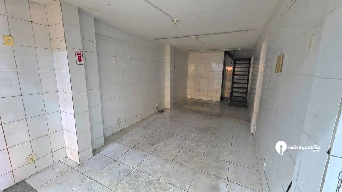 Loja à venda e para alugar, 30m2 em Centro, Nova Iguacu - RJ - imagem 8 Foto 8 de Loja à venda e para alugar, 30m2 em Centro, Nova Iguacu - RJ