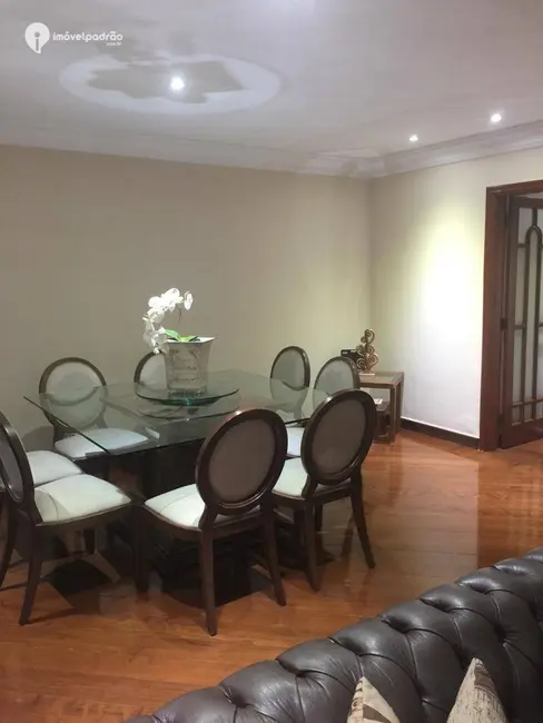 Apartamento com 3 quartos à venda, 240m2 em Centro, Nova Iguacu - RJ - imagem 4 Foto 4 de Apartamento com 3 quartos à venda, 240m2 em Centro, Nova Iguacu - RJ
