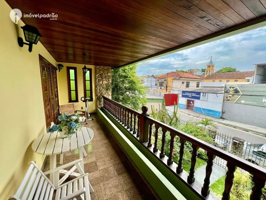 Foto 2 de Casa com 4 quartos à venda, 700m2 em Caonze, Nova Iguacu - RJ
