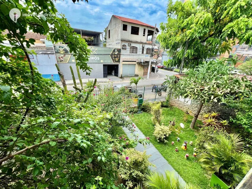 Foto 3 de Casa com 4 quartos à venda, 700m2 em Caonze, Nova Iguacu - RJ