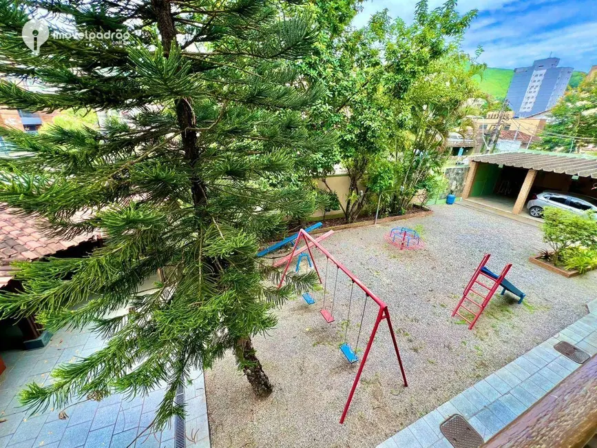 Foto 5 de Casa com 4 quartos à venda, 700m2 em Caonze, Nova Iguacu - RJ