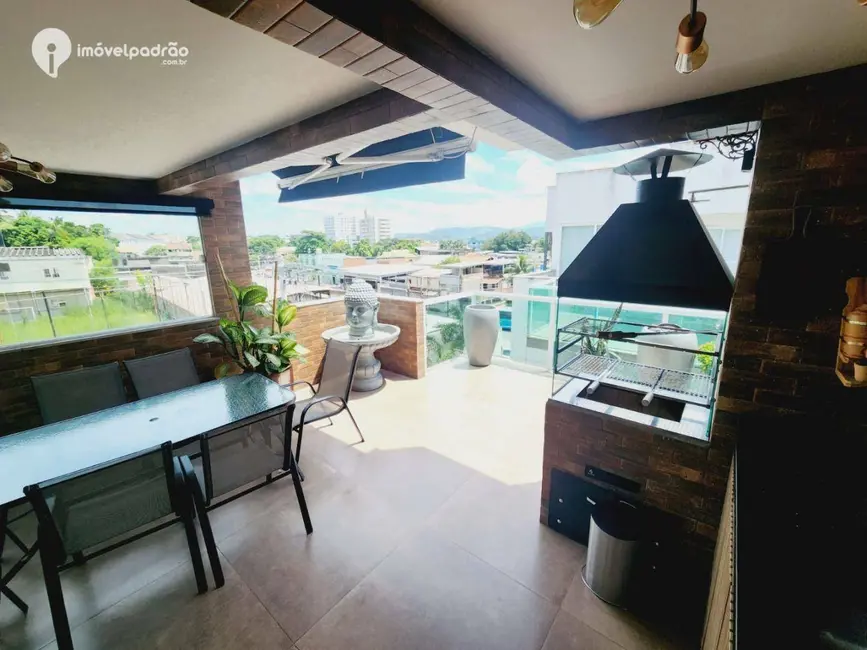 Cobertura com 3 quartos à venda, 198m2 em Centro, Nova Iguacu - RJ - imagem 6 Foto 6 de Cobertura com 3 quartos à venda, 198m2 em Centro, Nova Iguacu - RJ