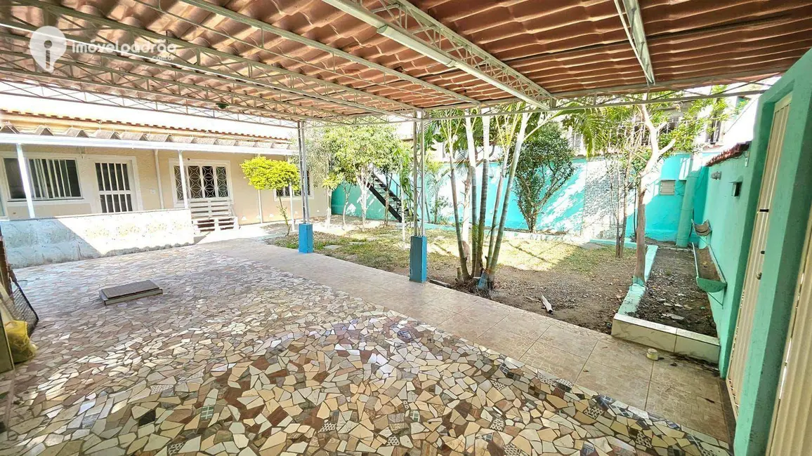 Foto 4 de Casa com 3 quartos para alugar, 300m2 em Lafaiete, Nova Iguacu - RJ