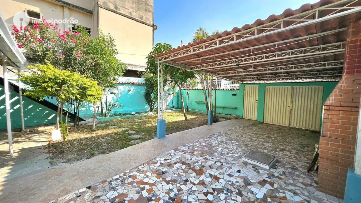 Foto 7 de Casa com 3 quartos para alugar, 300m2 em Lafaiete, Nova Iguacu - RJ