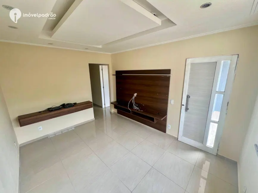 Foto 6 de Casa com 2 quartos à venda e para alugar, 300m2 em Valverde, Nova Iguacu - RJ