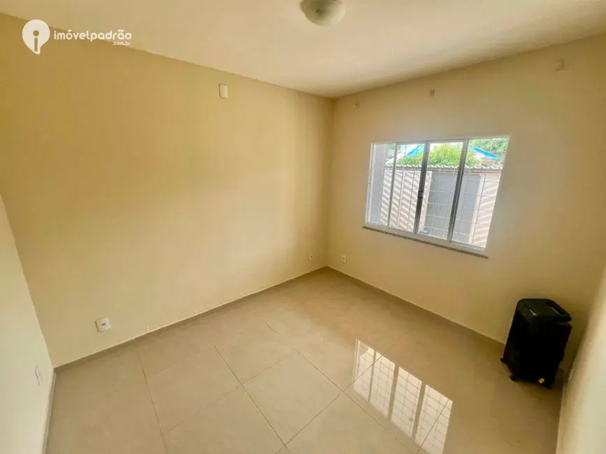 Foto 9 de Casa com 2 quartos à venda e para alugar, 300m2 em Valverde, Nova Iguacu - RJ
