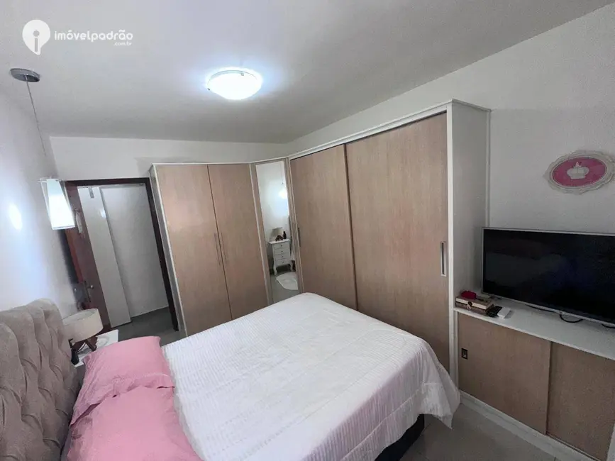 Casa com 2 quartos à venda, 75m2 em Alvarez, Nova Iguacu - RJ - imagem 3 Foto 3 de Casa com 2 quartos à venda, 75m2 em Alvarez, Nova Iguacu - RJ