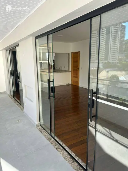 Apartamento com 3 quartos à venda, 221m2 em Centro, Nova Iguacu - RJ - imagem 4 Foto 4 de Apartamento com 3 quartos à venda, 221m2 em Centro, Nova Iguacu - RJ
