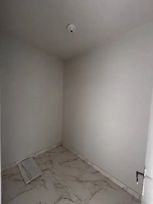 Apartamento com 3 quartos à venda, 221m2 em Centro, Nova Iguacu - RJ - imagem 5 Foto 5 de Apartamento com 3 quartos à venda, 221m2 em Centro, Nova Iguacu - RJ