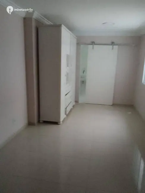Casa de Condomínio com 4 quartos à venda, 300m2 em Ouro Preto, Nova Iguacu - RJ - imagem 3 Foto 3 de Casa de Condomínio com 4 quartos à venda, 300m2 em Ouro Preto, Nova Iguacu - RJ