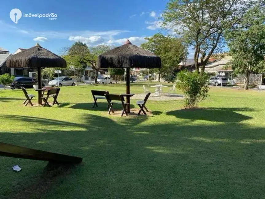 Casa de Condomínio com 4 quartos à venda, 300m2 em Ouro Preto, Nova Iguacu - RJ - imagem 6 Foto 6 de Casa de Condomínio com 4 quartos à venda, 300m2 em Ouro Preto, Nova Iguacu - RJ