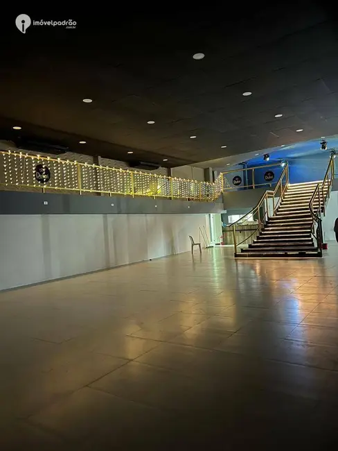 Sala Comercial à venda, 450m2 em Vila Iracema, Nova Iguacu - RJ - imagem 3 Foto 3 de Sala Comercial à venda, 450m2 em Vila Iracema, Nova Iguacu - RJ