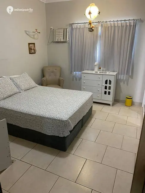 Casa com 3 quartos à venda, 130m2 em Moquetá, Nova Iguacu - RJ - imagem 8 Foto 8 de Casa com 3 quartos à venda, 130m2 em Moquetá, Nova Iguacu - RJ