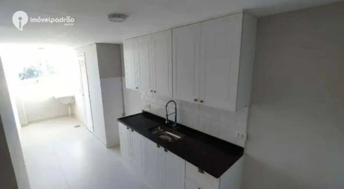 Foto 1 de Apartamento com 2 quartos à venda, 72m2 em Caonze, Nova Iguacu - RJ