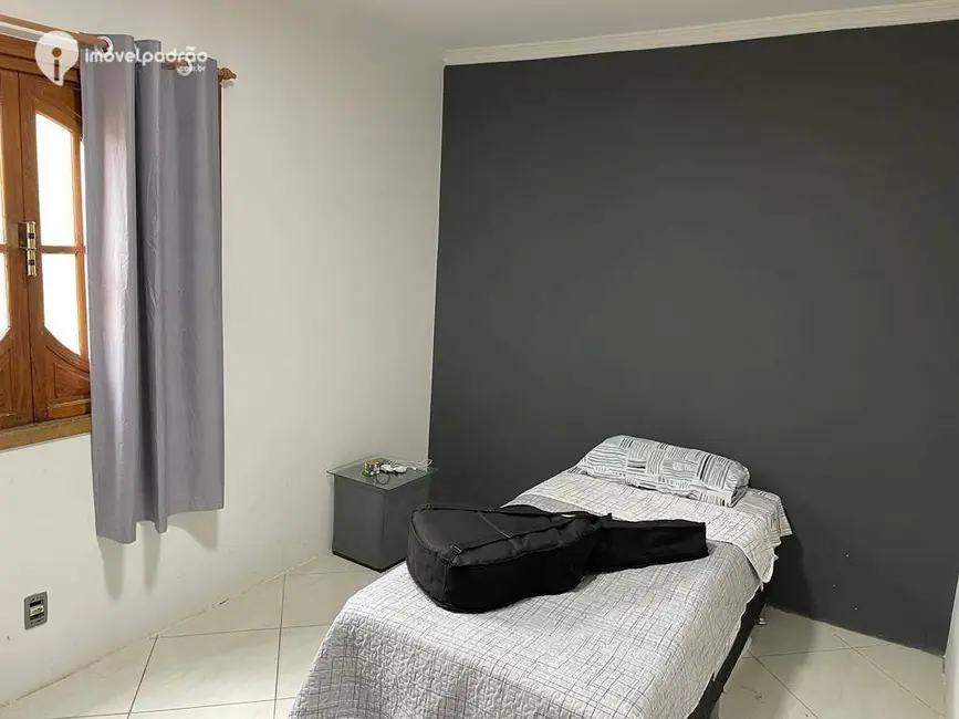 Casa com 3 quartos à venda, 330m2 em Jardim Nova Era, Nova Iguacu - RJ - imagem 9 Foto 9 de Casa com 3 quartos à venda, 330m2 em Jardim Nova Era, Nova Iguacu - RJ