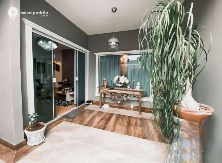 Foto 2 de Casa de Condomínio com 2 quartos à venda, 180m2 em Parque Horizonte, Nova Iguacu - RJ