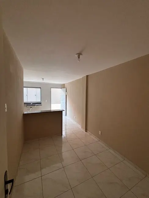 Foto 3 de Casa com 1 quarto para alugar, 50m2 em Comendador Soares, Nova Iguacu - RJ