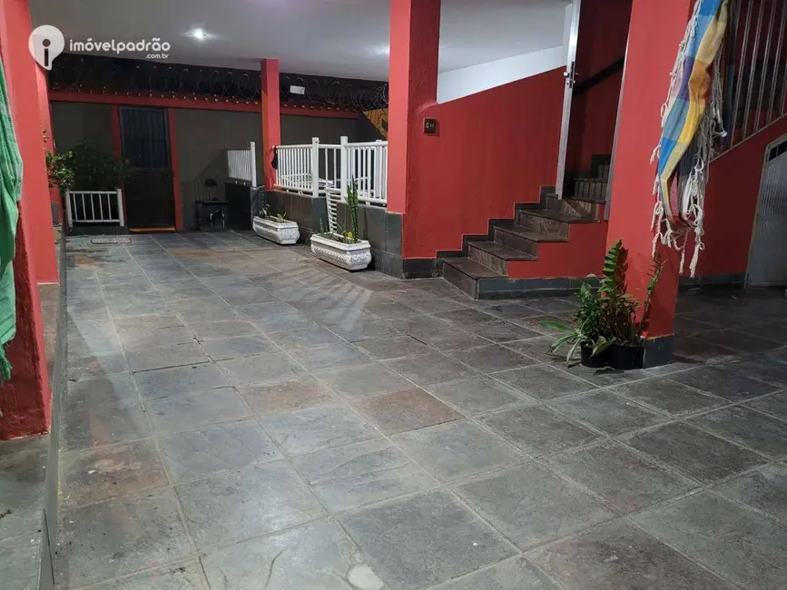 Casa com 2 quartos à venda e para alugar, 720m2 em Metrópole, Nova Iguacu - RJ - imagem 3 Foto 3 de Casa com 2 quartos à venda e para alugar, 720m2 em Metrópole, Nova Iguacu - RJ