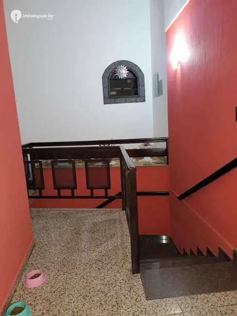 Casa com 2 quartos à venda e para alugar, 720m2 em Metrópole, Nova Iguacu - RJ - imagem 6 Foto 6 de Casa com 2 quartos à venda e para alugar, 720m2 em Metrópole, Nova Iguacu - RJ