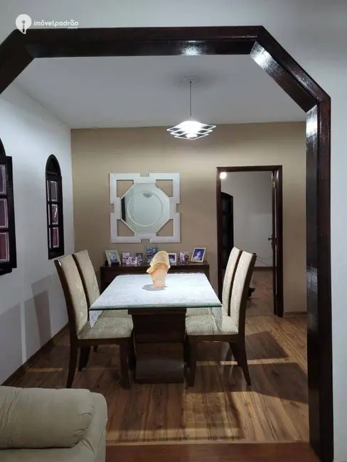 Casa com 2 quartos à venda e para alugar, 720m2 em Metrópole, Nova Iguacu - RJ - imagem 9 Foto 9 de Casa com 2 quartos à venda e para alugar, 720m2 em Metrópole, Nova Iguacu - RJ