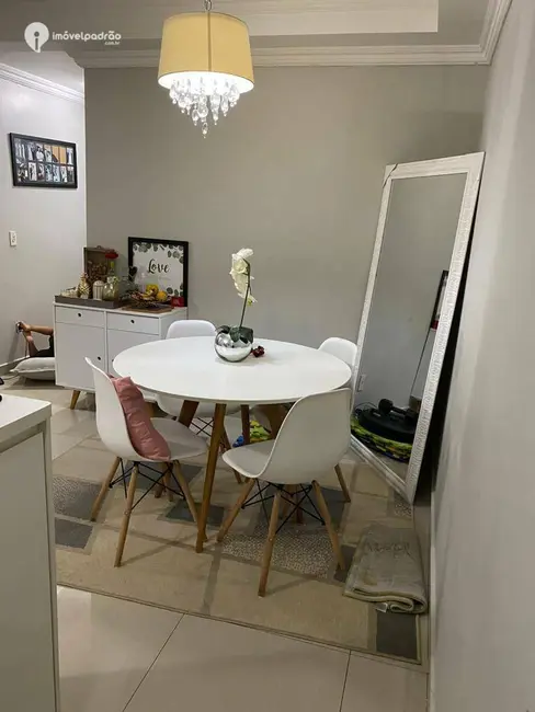 Foto 2 de Apartamento com 3 quartos à venda, 60m2 em Centro, Belford Roxo - RJ