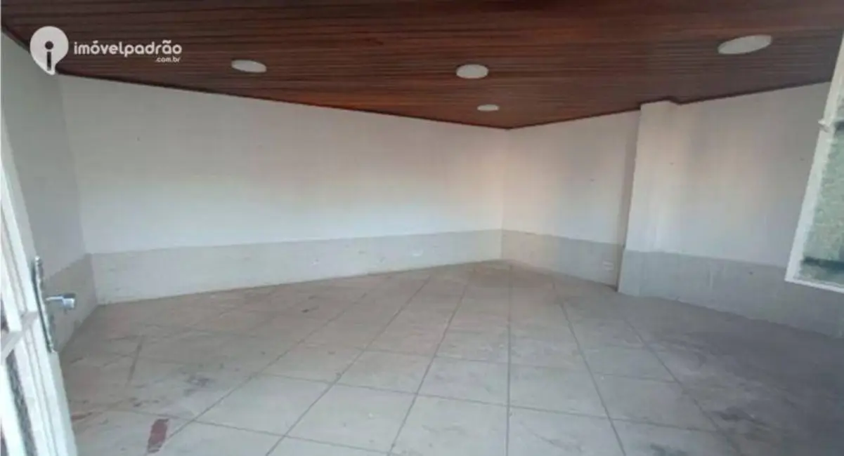 Armazém / Galpão à venda e para alugar, 700m2 em Jardim Iguaçu, Nova Iguacu - RJ - imagem 9 Foto 9 de Armazém / Galpão à venda e para alugar, 700m2 em Jardim Iguaçu, Nova Iguacu - RJ