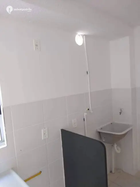 Foto 5 de Apartamento com 2 quartos à venda, 42m2 em Parque Santiago, Queimados - RJ