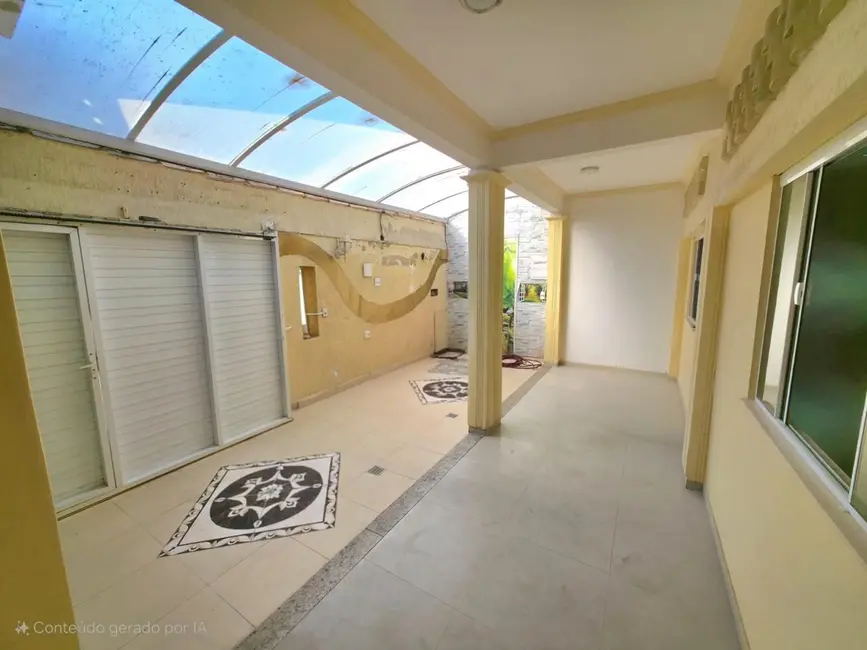 Casa com 3 quartos à venda, 200m2 em Comendador Soares, Nova Iguacu - RJ - imagem 4 Foto 4 de Casa com 3 quartos à venda, 200m2 em Comendador Soares, Nova Iguacu - RJ