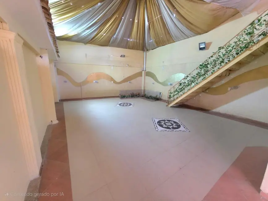 Casa com 3 quartos à venda, 200m2 em Comendador Soares, Nova Iguacu - RJ - imagem 8 Foto 8 de Casa com 3 quartos à venda, 200m2 em Comendador Soares, Nova Iguacu - RJ