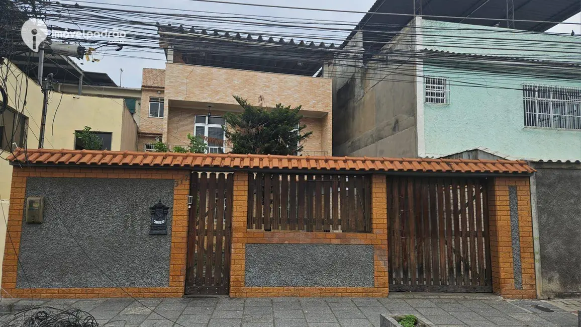 Foto 2 de Casa com 4 quartos à venda e para alugar, 450m2 em Centro, Nilopolis - RJ