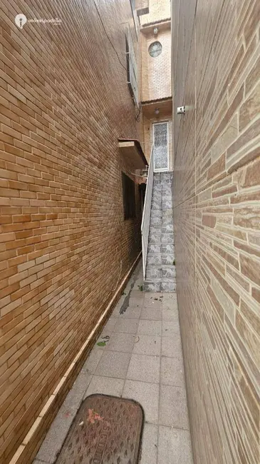 Casa com 4 quartos à venda e para alugar, 450m2 em Centro, Nilopolis - RJ - imagem 6 Foto 6 de Casa com 4 quartos à venda e para alugar, 450m2 em Centro, Nilopolis - RJ