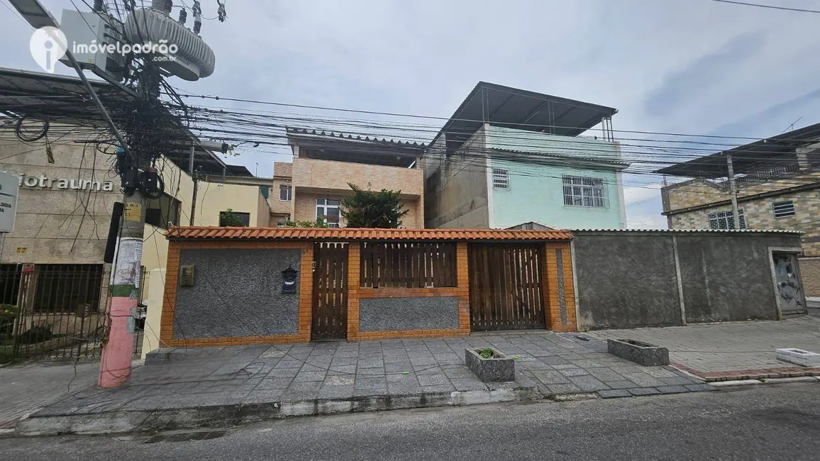 Casa com 4 quartos à venda e para alugar, 450m2 em Centro, Nilopolis - RJ - imagem 3 Foto 3 de Casa com 4 quartos à venda e para alugar, 450m2 em Centro, Nilopolis - RJ