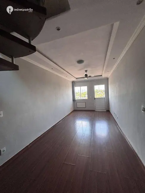 Foto 4 de Cobertura com 2 quartos para alugar, 140m2 em Caonze, Nova Iguacu - RJ