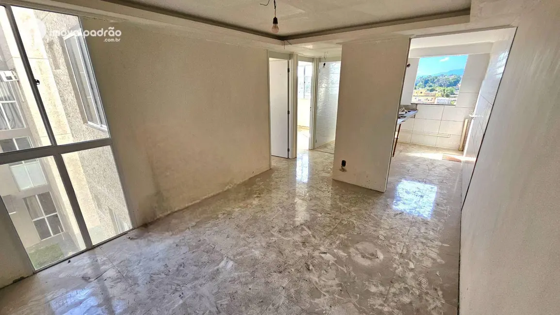 Foto 2 de Apartamento com 2 quartos para alugar, 45m2 em Belford Roxo - RJ