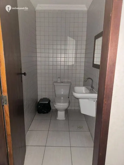 Armazém / Galpão à venda, 360m2 em Vila São Luis, Nova Iguacu - RJ - imagem 6 Foto 6 de Armazém / Galpão à venda, 360m2 em Vila São Luis, Nova Iguacu - RJ