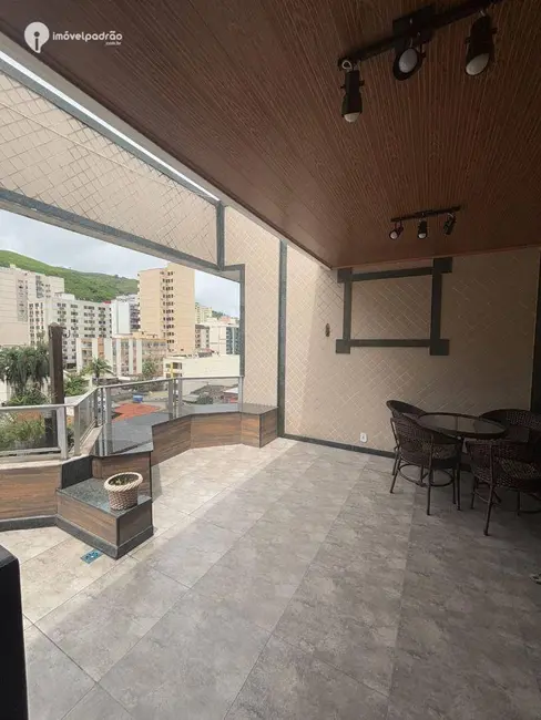 Cobertura com 4 quartos à venda, 188m2 em Centro, Nova Iguacu - RJ - imagem 4 Foto 4 de Cobertura com 4 quartos à venda, 188m2 em Centro, Nova Iguacu - RJ