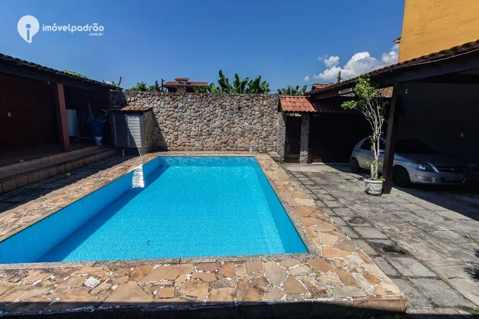 Casa com 4 quartos à venda, 320m2 em Nova Cidade, Nilopolis - RJ - imagem 5 Foto 5 de Casa com 4 quartos à venda, 320m2 em Nova Cidade, Nilopolis - RJ