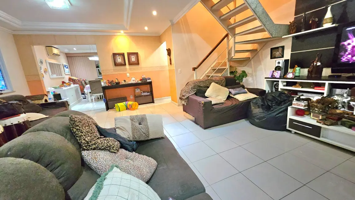Foto 23 de Casa de Condomínio com 4 quartos à venda, 184m2 em Centro, Nova Iguacu - RJ
