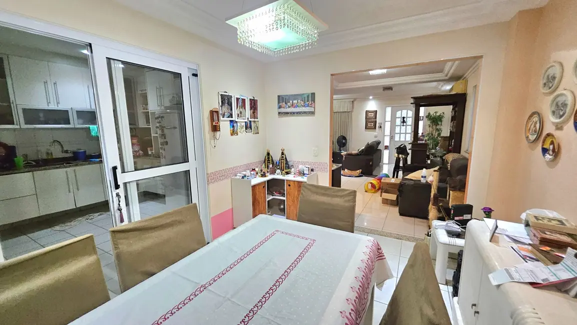 Foto 19 de Casa de Condomínio com 4 quartos à venda, 184m2 em Centro, Nova Iguacu - RJ