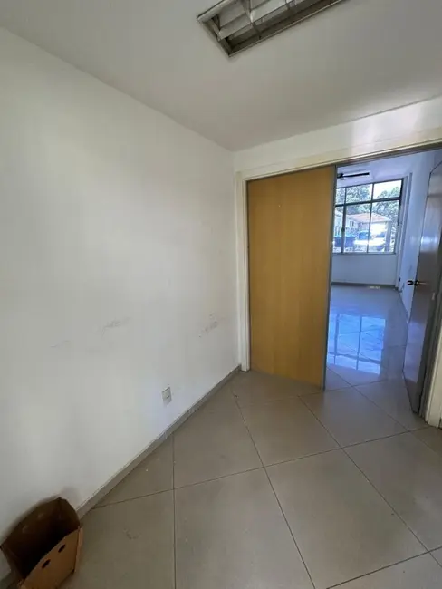 Sala Comercial para alugar, 22m2 em Centro, Nova Iguacu - RJ - imagem 7 Foto 7 de Sala Comercial para alugar, 22m2 em Centro, Nova Iguacu - RJ