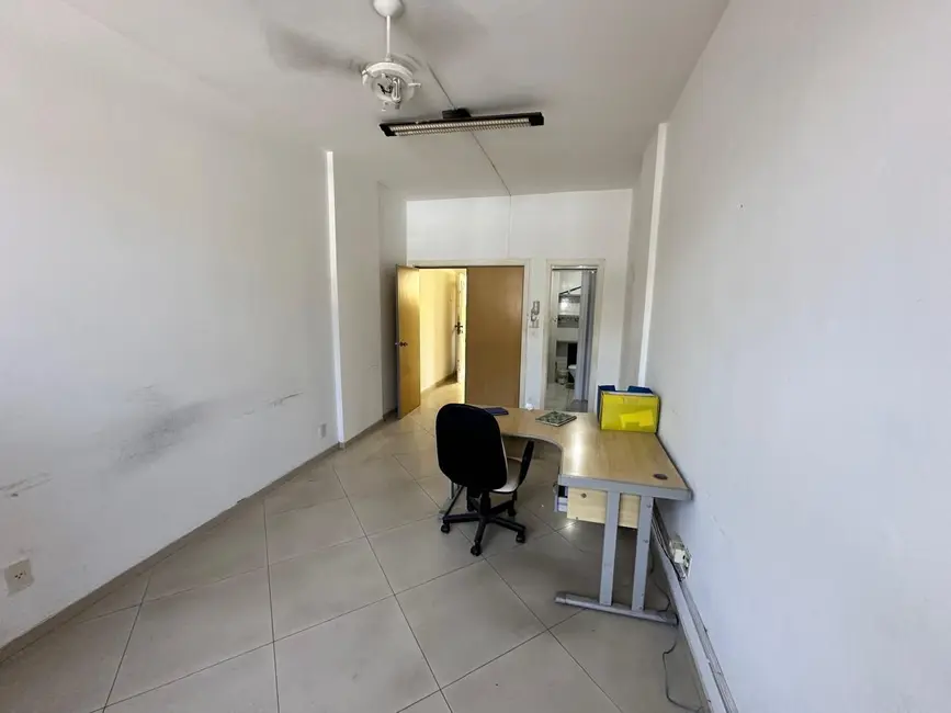 Sala Comercial para alugar, 22m2 em Centro, Nova Iguacu - RJ - imagem 9 Foto 9 de Sala Comercial para alugar, 22m2 em Centro, Nova Iguacu - RJ